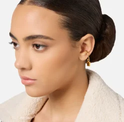 Elisabetta Franchi Jewelry|Earcuffs with double ring and logo charms in brass YellowGold/Black