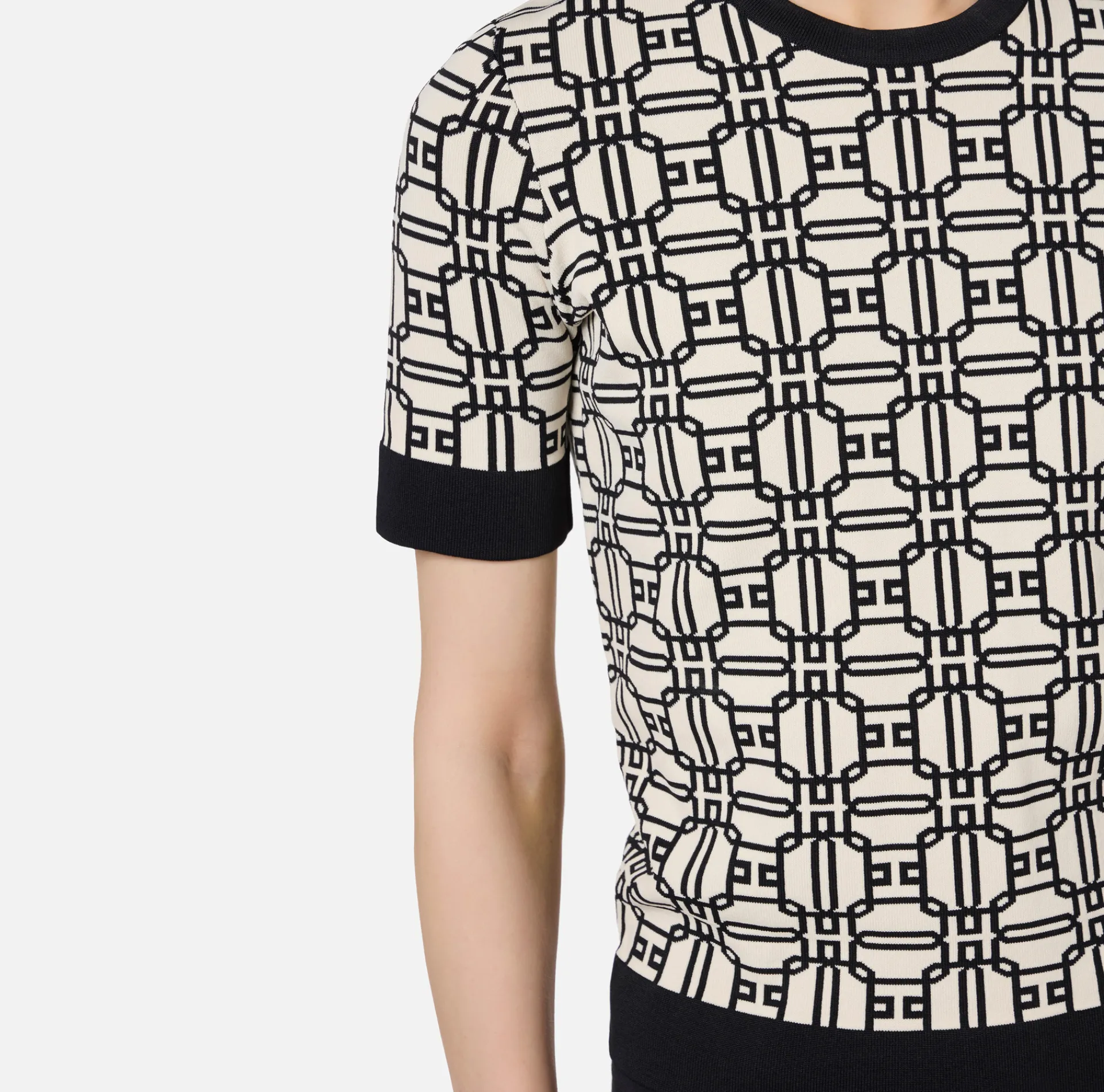 Elisabetta Franchi Knitwear And Sweatshirts|Jacquard viscose logo shirt Butter/Black
