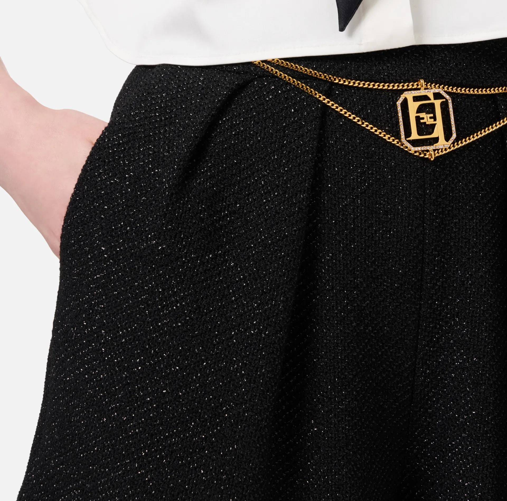 Elisabetta Franchi Trousers And Shorts|Laminated tweed shorts with logo accessory Black
