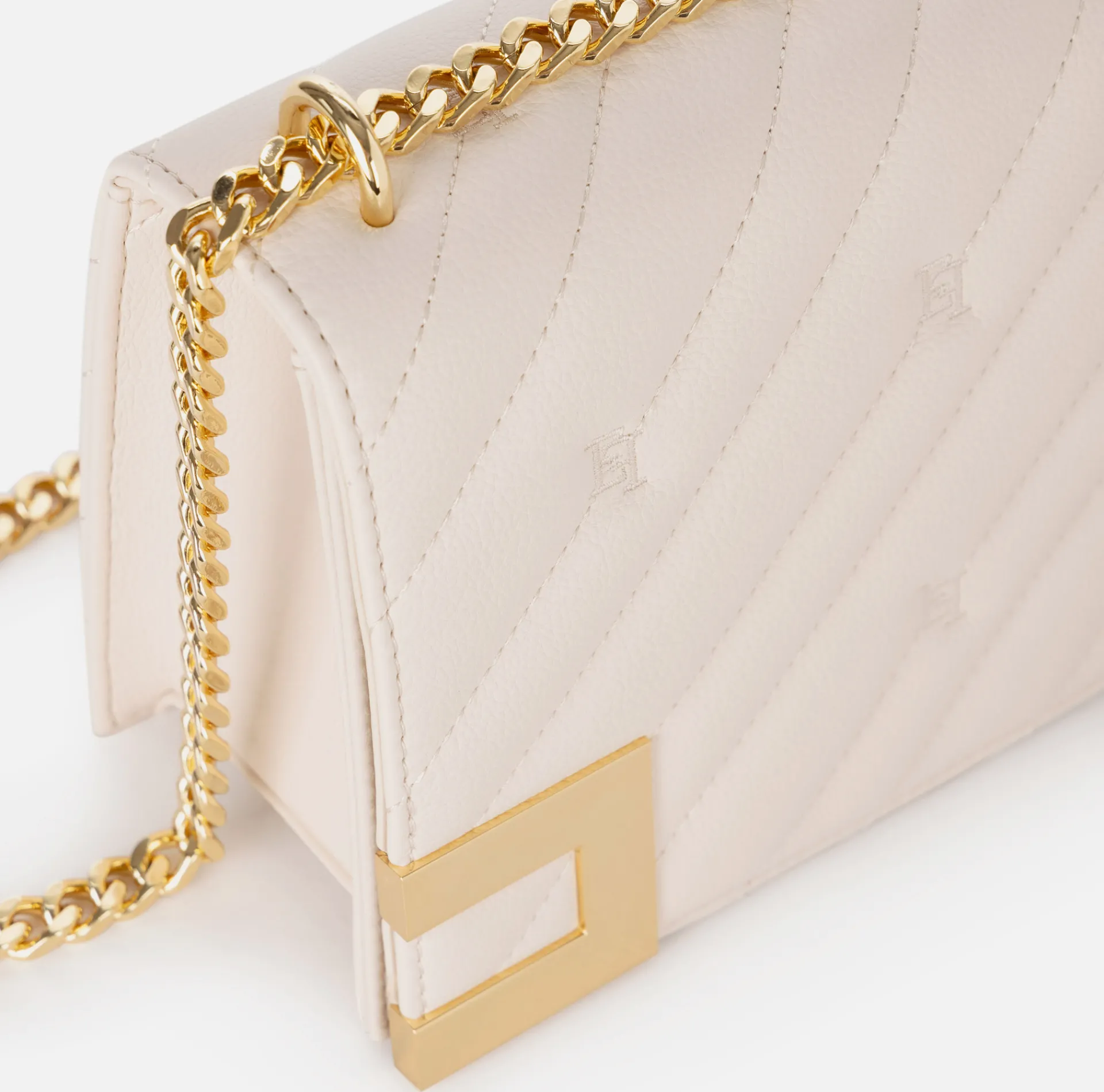 Elisabetta Franchi Strap Bags|Medium quilted bag with shoulder strap Latex