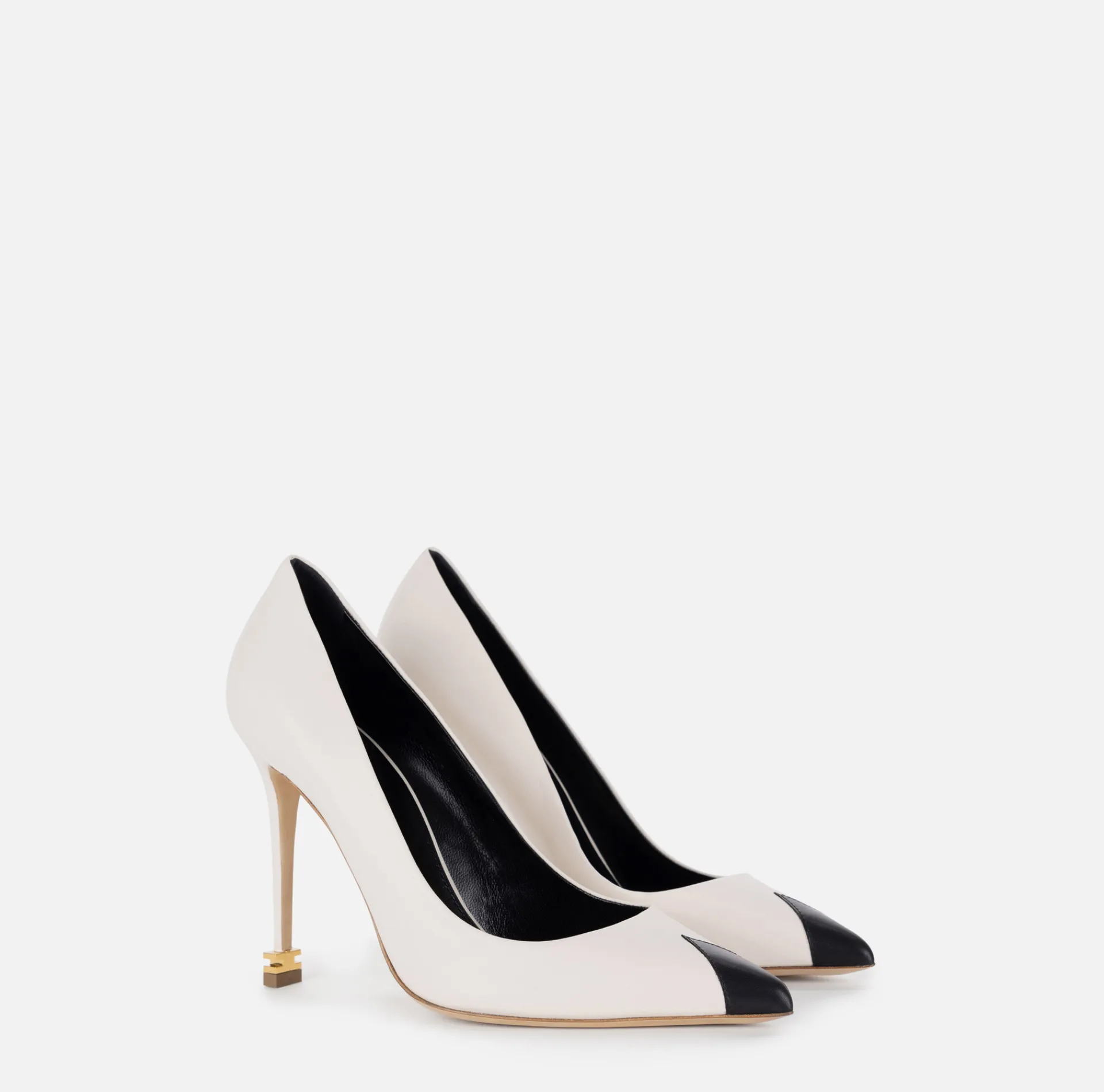 Elisabetta Franchi Pumps|Nappa leather pumps with toecap Étoile