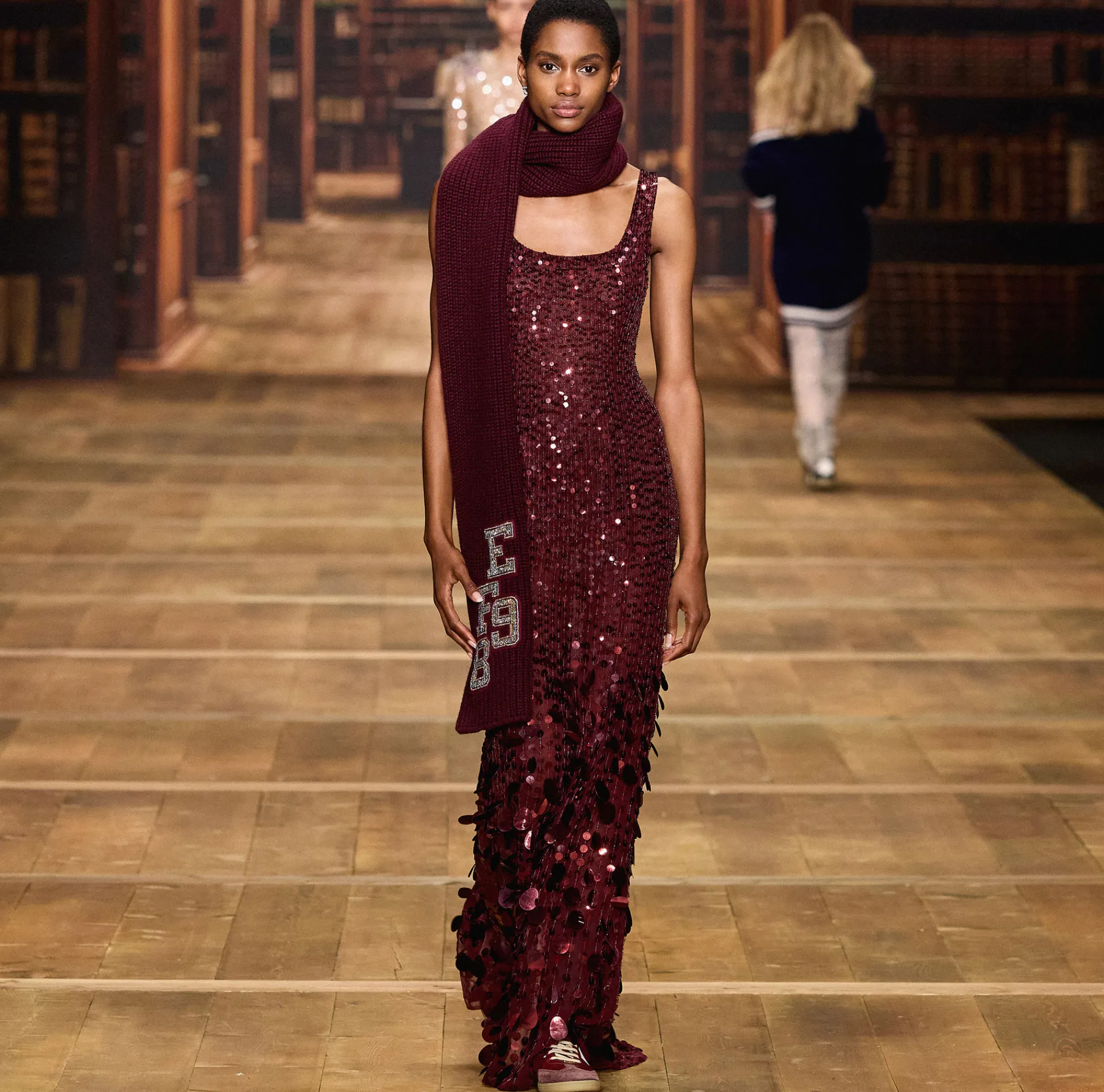 Elisabetta Franchi Red Carpet Dresses|Red Carpet|Sequin-embroidered georgette red carpet dress RougeNoir