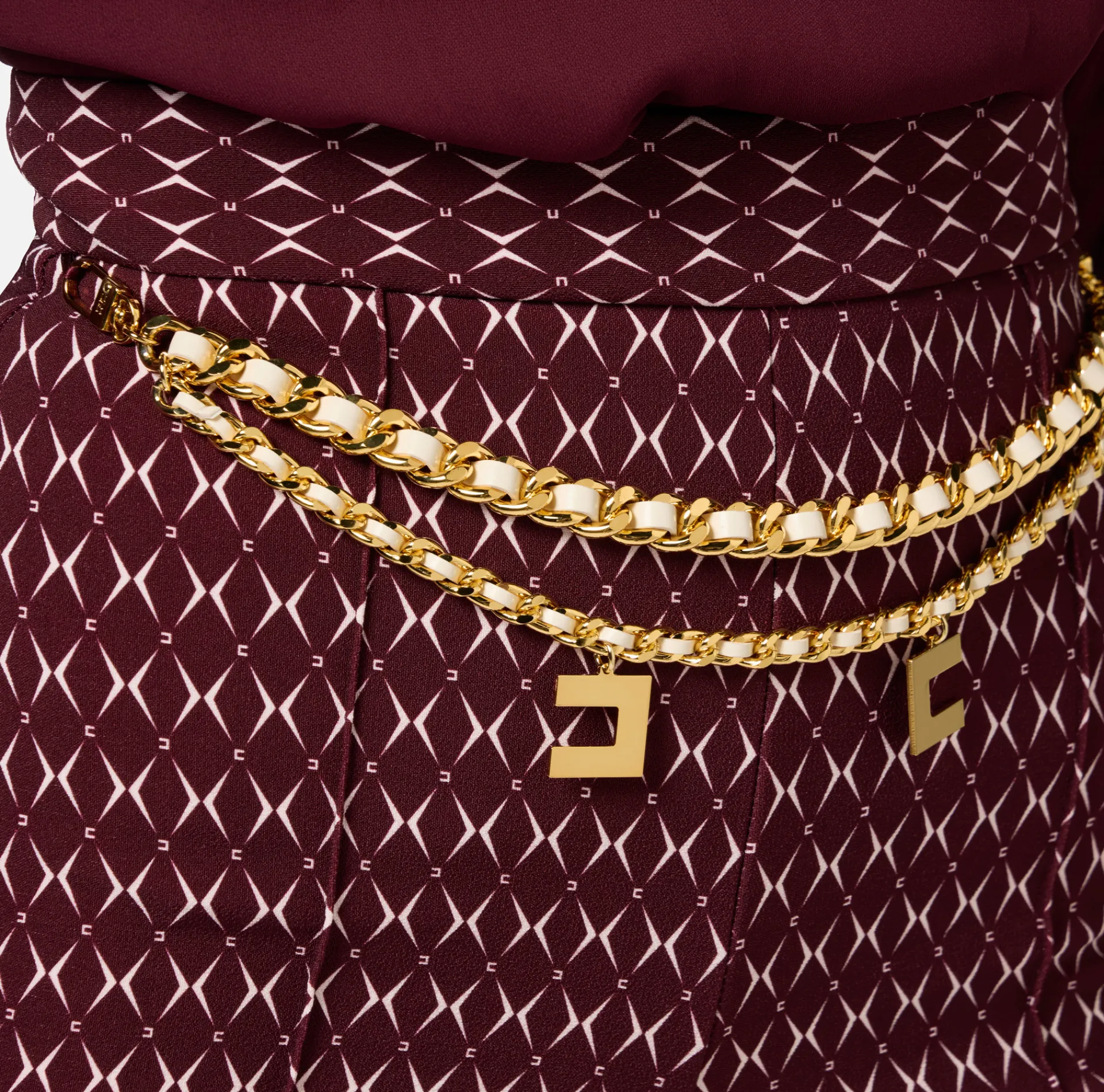 Elisabetta Franchi Trousers And Shorts|Stretch crêpe shorts with diamond print and chain RougeNoir/Butter